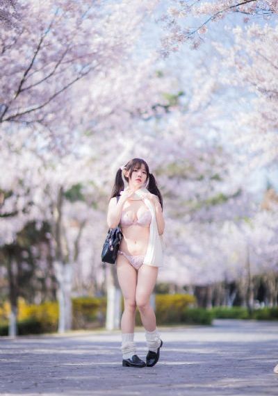 超女免费高清电影在线观看