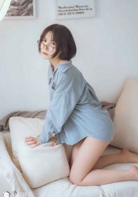 柳叶摘星辰