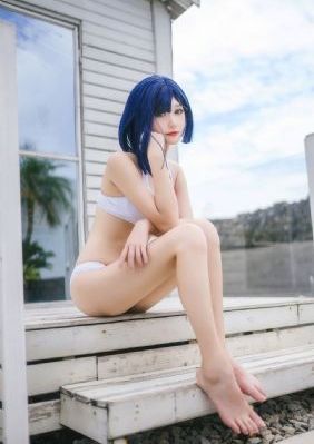 侧耳倾听